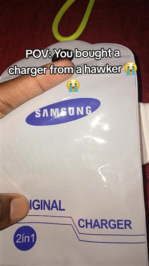 iPhone Charger from a Hawker: How to Spot Scams
