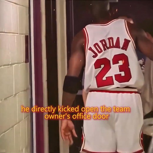 70K views · 1.4K reactions | The Day Michael Jordan Pressed the Bulls to Sign Dennis Rodman nba foryou michaeljordan | New1 | Facebook