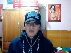 600K views · 10K reactions | Un masista ha desafiado en las redes sociales a "debatir con opositores a puños", el video se ha viralizado y tiene algunas respuestas. | Latitud Bolivia | Facebook