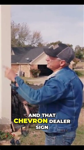 They might not be worth much to anyone else… but to him, that’s rusty gold... #americanhistory