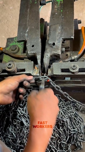 Fast Workers on Instagram: "How Metal Chains Are Made!"