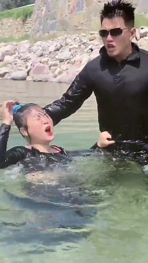 #strongwomen #soldiergirl #traininggirl #soldiertraining