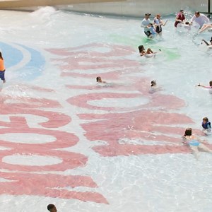 Chasing waves and creating memories at Daytona Lagoon⛱️📷😄 Open from 11am-10pm | Daytona Lagoon
