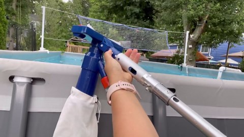 Buyplus Pool Pole - 16FT Telescopic Extendable Swimming Pool Pole with 4-16FT Aluminium Heavy Duty Extension Pole for Skimmer Nets, Rakes, Brushes and Vacuum Heads