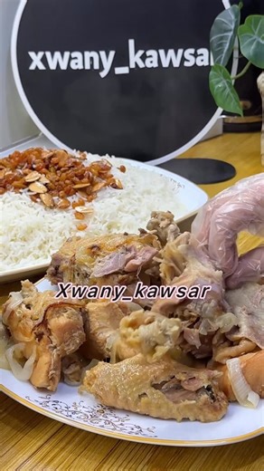 ‎خوانی کەوسەر‎ on Instagram‎: "سڵاو ئەزیزانم ……………….. مریشکی ئومەهاتم ئامادەکردووە بۆ ئەم سەرمایە زۆر تایبەتە"‎