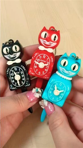 Tiny kit cat clock gacha #gachapon #miniature #retrotoys