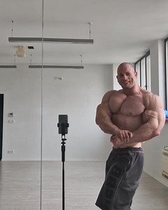 112K views · 5.2K reactions | Michal Krizo update, boom! #nevergiveup #nopainnogain #physique #bodybuildingsportlive #workout #motivation #arnoldclassic #ClassicPhysique #bodybuilder #Bodybuilding #bodybuilding #fitness #gymmotivation #gym #gymlover #ifbbproffesionalleague #muscles #bodybuildingmotivation #culturismo #fitnesslifestyle #motivacion #fitnessmotivation #musculação #musculation #olympia #mrolympia #NPC #IFBBPRO #ifbb #training | Bodybuilding Sport Live . | Facebook