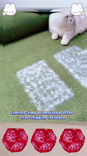 De-shedding glove easily handles cat fur—makes brushing off cat fur a breeze. Choosing the right fur removal tool is key! #FurBrush #CatHairSolution #PetEssentials