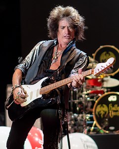 Joe Perry (musician) - Wikipedia | RallyPoint