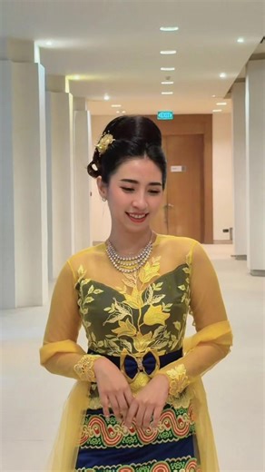 ရင်ထိုးလေးသာဖြစ်ရင် ရင်ထဲမှာသိမ်းထားမယ်#အချစ်ဆိုတာ #foryou #မြန်မာဝတ်စုံလှလှလေး💖💖 #ချစ်တဲ့စိတ်လေးနဲ့ကြည့်ပေးပါနော်😘😘😘😘 #လွမ်းနေမှာဆိုးလို့😁