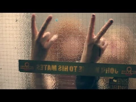 Deap Vally - "End of the World" (Official Music Video)