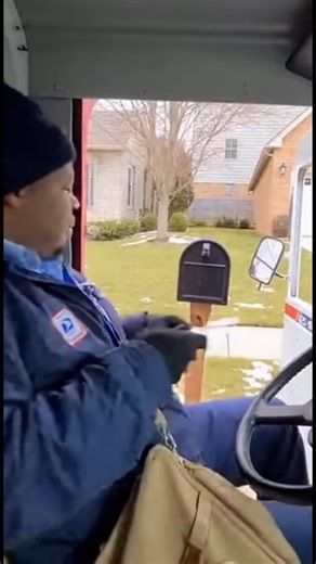Shauntae.Bradley | We still deliver #westilldeliver #wedeliver #mailcarrierlife #mailcarrierchronicles #andyoustillhavetodeliverthemail | Instagram
