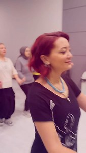 Ankara, İstanbul ve İzmir’deki başlangıç seviye #halay derslerimiz; Kadınlar ve erkekler için her hafta farklı bir halay; Delilo, Grani, Lorke, Üç Ayak, Dik Halay, Çepki, Damat Halayı, Şemmame ve Bablekan halayları. Toplam 8 hafta. ANKARA / KIZILAY Her çarşamba 20:30-21:30 arası. Başlangıç 26 Şubat Çarşamba. İSTANBUL / MALTEPE Her salı 20:00-21:00 arası. Başlangıç 18 Şubat Salı. İSTANBUL / ATAKÖY Her pazar 18:00-19:00 arası. Başlangıç 23 Şubat Pazar. İZMİR / PASAPORT Her pazar 14:00-15:00 arası.