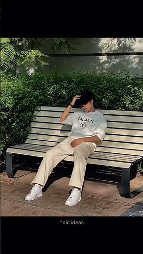 Sitting Poses for Photoshoot | Easy & Stylish Poses.#posestips #glowup #aestheticposes #shortgrow