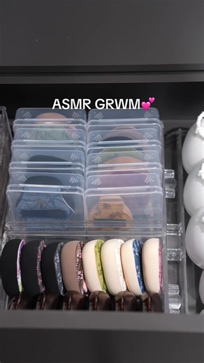 Organize the powder puffs with me.#asmr #powderpuff #grwm #momosworkshop #foundation