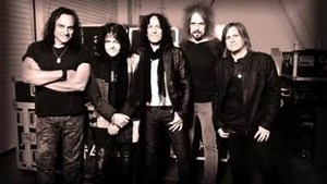 VIVIAN CAMPBELL's LAST IN LINE In Belfast: Video Interview, Performance Footage