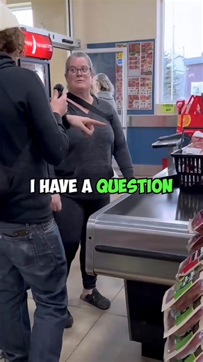 16K views · 713 reactions | She went for the good stuff 數數#shakepaid #randomactsofkindness #payitforward #smile #bekind | V. Alexander | Facebook