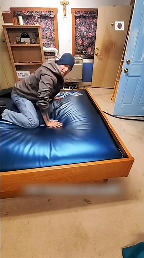 Why No One Uses Waterbeds in Room 😱