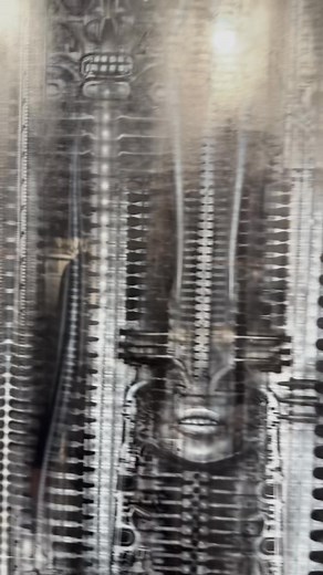 Level of detail: UNMATCHED | Giger's Alien