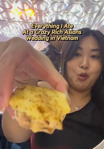 The fanciest Vietnamese wedding I’ve ever been to truly #vietnamese #vietnam #hcmc