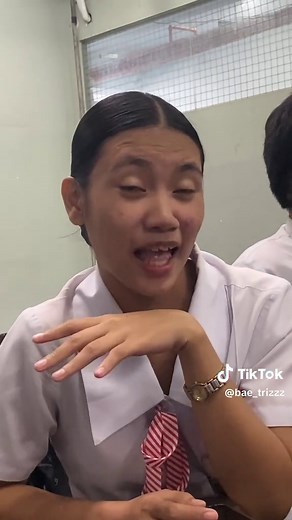 Who's the Prettiest Girl in Class? A Nursing Student POV