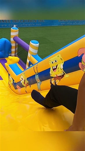 You'll never get tired of playing on an inflatable slide like this! #awesome #inflatableslide #slide