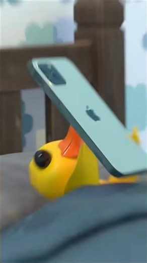 When phone is at 1% #humor #babyduck #shorts #memes #funny #duck