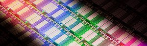 Intel Unveils New RISC-Busting Xeon Server Chips