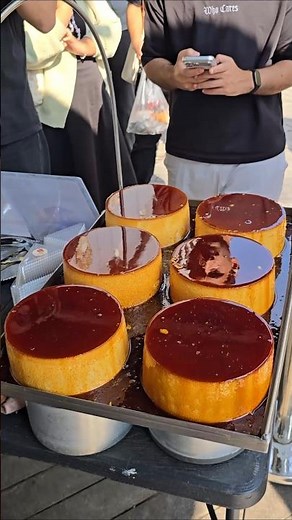 Making a HUGE Caramel Pudding on the Street