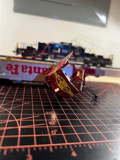 ESU CabControl and LokSound Installations Group | Just installed ESU Loksound 5 and LEDs in this Santa Fe ES44. | Facebook