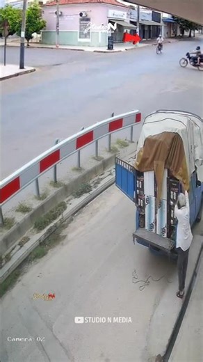 The Junction of Chaos 🥵🤷🏻😂 2 Motorcycles Vs Bicycle and The Senior #shorts #funny #usa #motorcycle