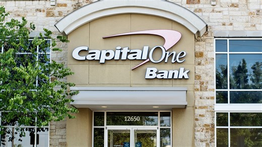 Capital One customer 'cheated out of' $300 bonus and was 'told oops' by Bank