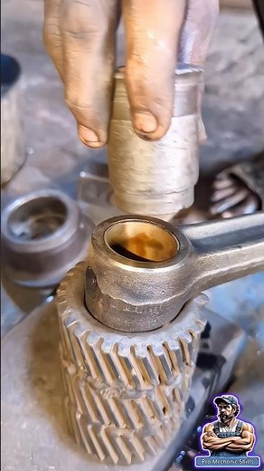 How Mechanics Remove Con Rod Bush with Precision #mechanic #engine #shorts #skills #how #truckrepair