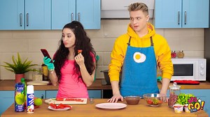 4.5M views · 90K reactions | ¿ESTÁS HAMBRIENTO DE BROMAS? || Bromas de comida casera para amigos y familiares | 123 GO Challenge Spanish | Facebook