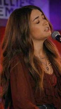 Good Country Sessions: Tenille Townes, "we could use a little more"