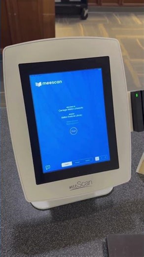 Self check out a book 📚