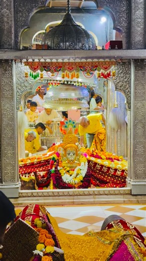 उम्मेद देवासी 👳🏻 on Instagram: "BABARI🙇🏻‍♂️"