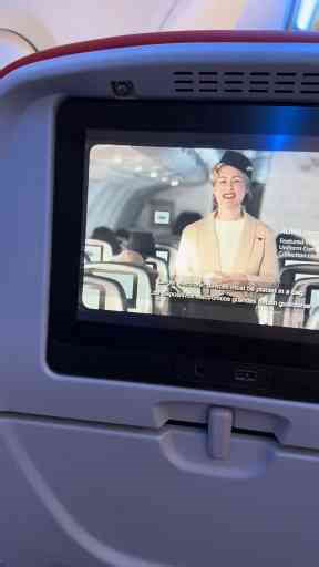 Exploring New York City: My Travel Vlog Journey