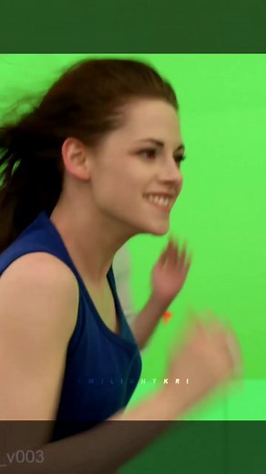 1.7M views · 17K reactions | Twilight saga behind scenes 懶❤️ tags: #twilight #thetwilightsaga #twilightsaga #breakingdawn #twilightkri #keshavsingh #eclipse #newmoon #kristenstewart #robertpattinson #taylorlautner #stepheniemeyer #bellaswan #edwardcullen #jacobblack ] | twilight.kri | Facebook