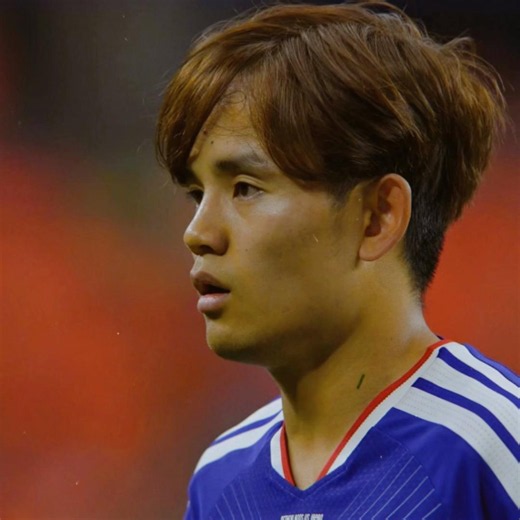 前回のカタールW杯では体調不良、今回のW杯は怪我という形でタケの事が見れなくて本当に残念です。まだW杯でタケを、日本代表を見ていたかった…日本の選手たちはほんとによく頑張っていたし最後まで感動の試合をありがとうございました😭。 #久保建英 #サッカー日本代表 #w杯 #感動 #おすすめ @サッカー日本代表/JFA @久保建英 / Takefusa Kubo @𝘴𝘢𝘬𝘪 @. @badboy2 @Hi @な @N.Keito @かめはめ波 @笘 @敬斗 @shu @ニキ @碧 @ルカ @愛莉 @久保建英ෆ_64🦎 @りさ
