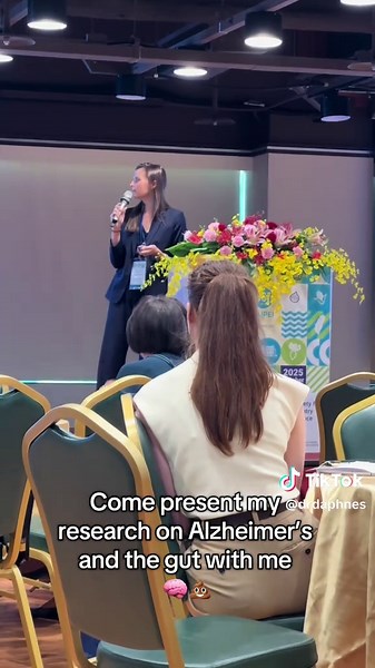 Alzheimer's Research: Gut-Brain Connection Explained