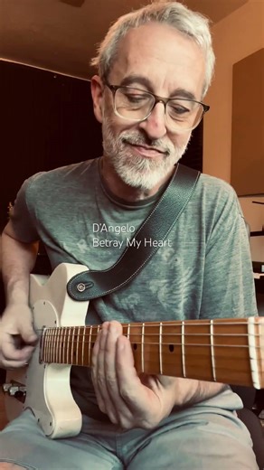 D’Angelo “Betray My Heart”