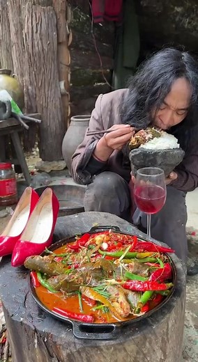 Delicious Spicy and Sour Silver Carp Recipe