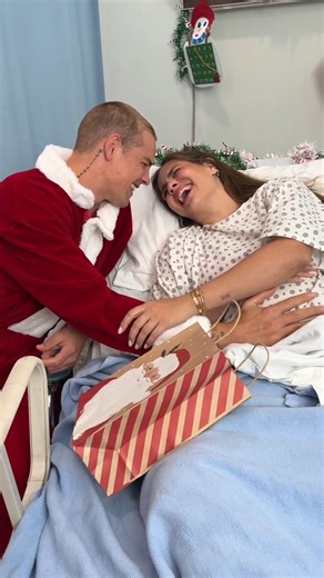 Soldier returns home to surprise pregnant wife in hospital 🥹 Soldier returns home in time for Christmas and dresses up as Santa to surprise pregnant wife and be there for the birth of their baby. #blessed #viralvideo #family #military #pregnant #hospital | Jamie and Blake