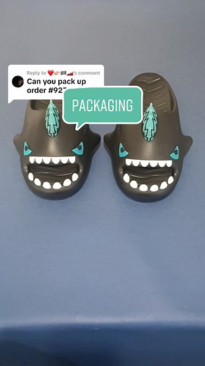 Godzilla Slippers with Sound | Packaging Orders
