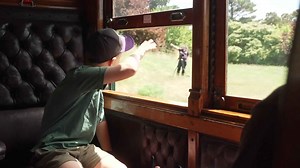 Tasmanian Transport Museum extends heritage rail service into suburbs