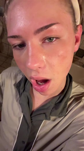 likeeepop (@likeeepop)’s videos with original sound - laur