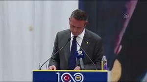Ali Koç: "Faili meçhul bulunmuyorsa, ülkemize saldıran terör örgütüne karşı tek savaşan Fenerbahçe ise, Fenerbahçe mağdur edildiği, haksızlığa uğradığı, maddi manevi çektiklerine hiçbir devlet, hükümet, siyaset, 'biz bunu nasıl gidereceğiz' demiyorsa, bunlar da işin içindedir." | SüperFB