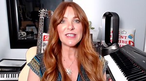 Meet the woman with the world's lowest voice!