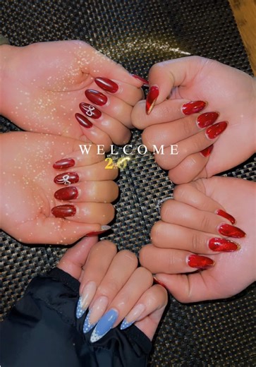 Self care isn’t complete without a little nail therapy 🫧✨ #fypシ #newyearnails #creatorsearchinsight #animalprintnails #heartnails